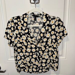 Forever21 Cropped Daisy Button up